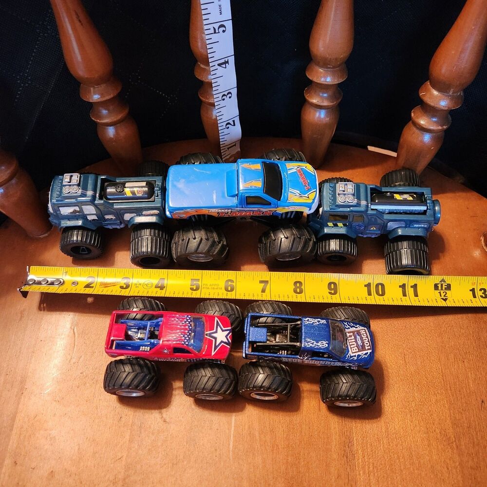 Monster Trucks Mixed Lot of 5 Miscellaneous - Picture 2 of 4